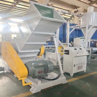 Plastic Crusher Pulverizing Machine for Producing SPC PVC WPC Floor Board